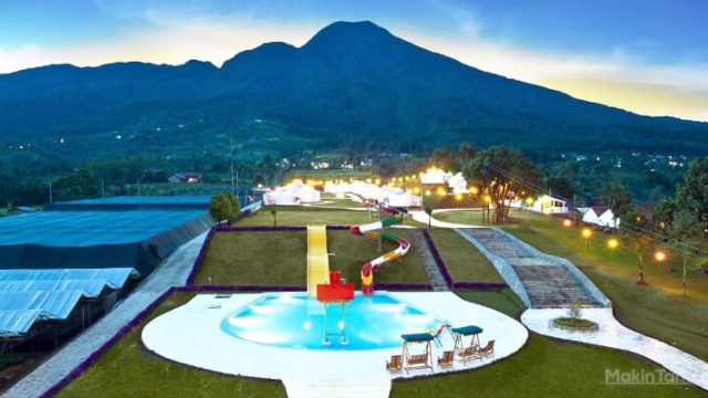 Berkemah Mewah Di The Highland Park Resort