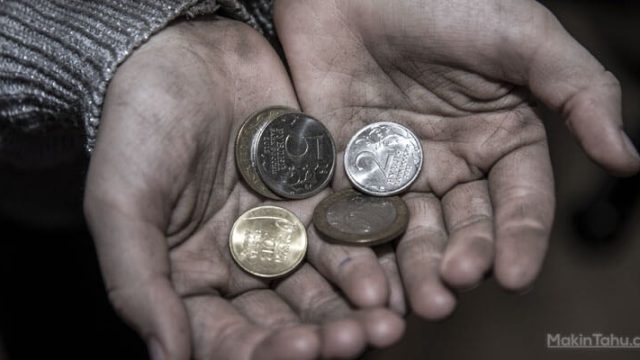 Pengertian Sedekah Keutamaan Dan Macam Macam Bersedekah
