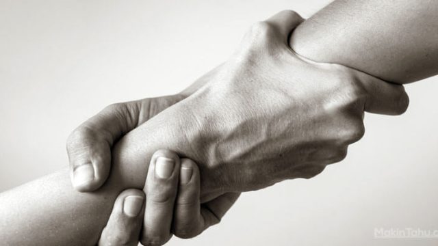 Perbedaan Infaq Dan Sedekah