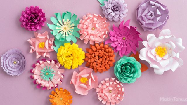 Cara Membuat Paper Flower Untuk Dekorasi Ruangan