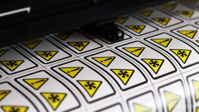 Berbagai Jenis Kertas Stiker Tahan Air