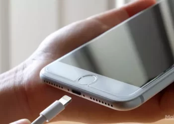 Cara Memperbaiki iPhone Mati Total Tidak Bisa Charge